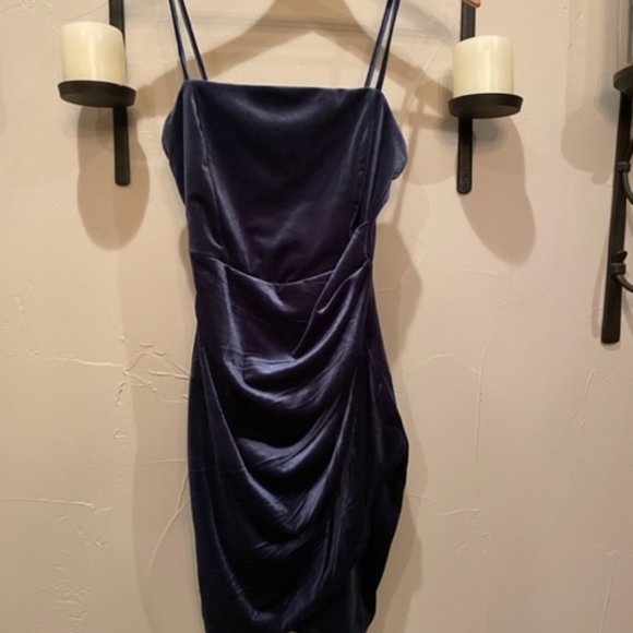 Windsor "Cheers to that Velvet Mini Dress" HoCo ready! - Picture 4 of 6